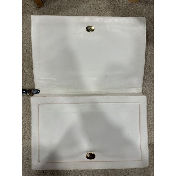 Vintage White Leather Clutch With Built-In Mirror and Wrist Strap - Picture 3 of 8